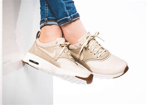 nike air max thea damen oatmeal